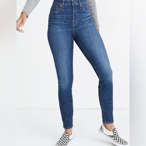 Madewell Curvy Skinny Highwaisted Jeans